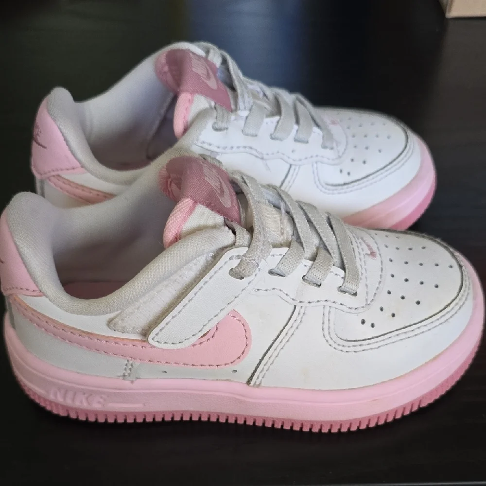 Nike Force 1 Low Toddler White and Pink - Picture 3 of 7